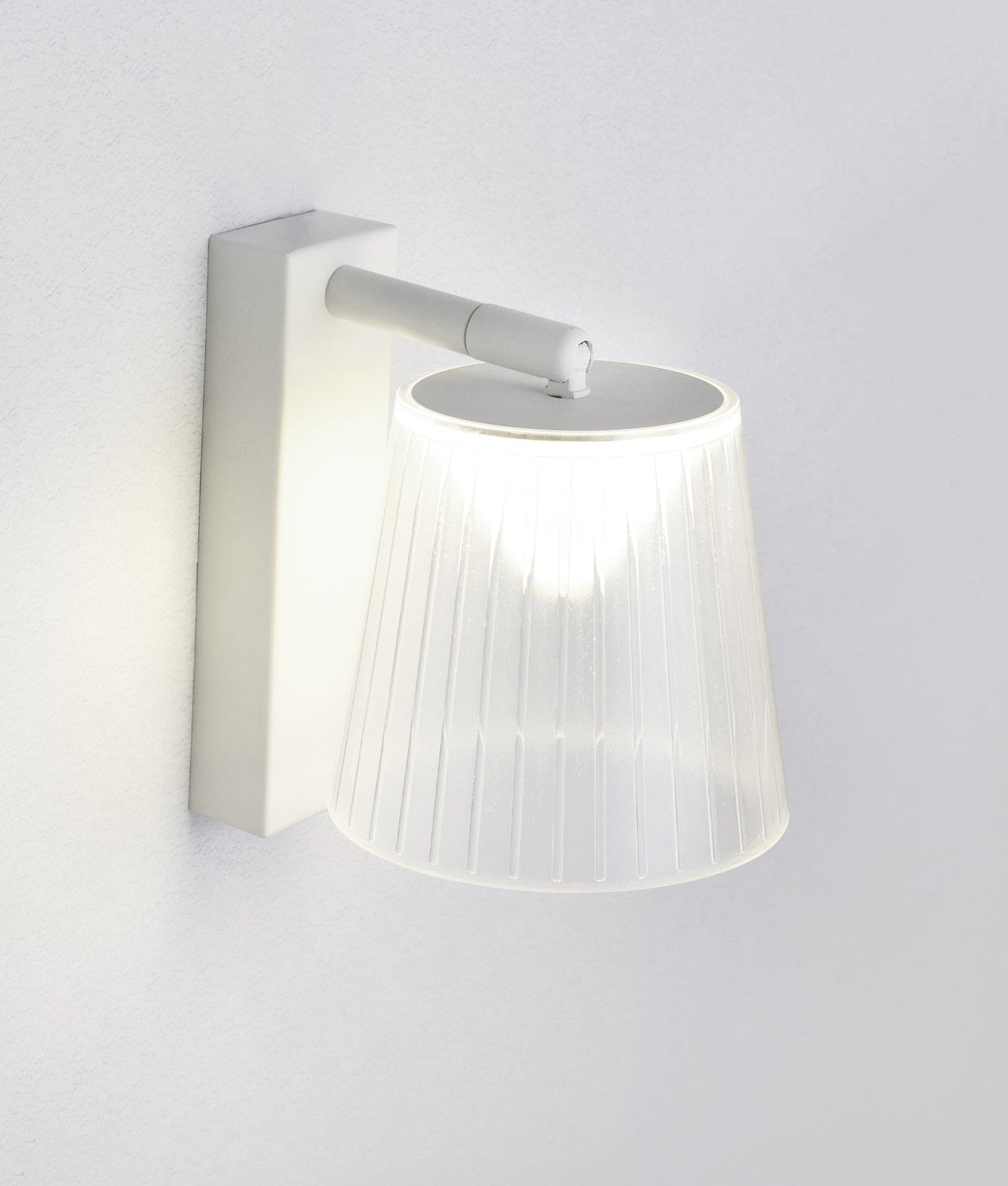 LED Wall White 1 Switch Clear PS Shade Wall Lights